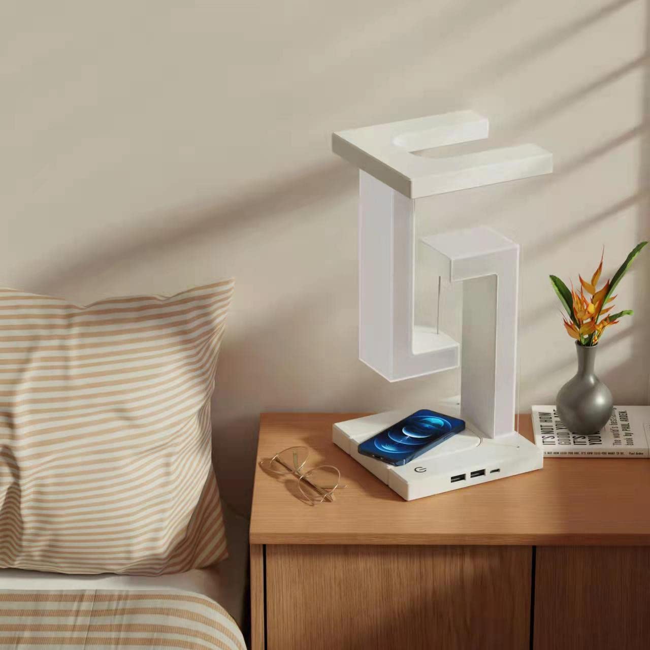 Wireless Charging Table Lamp